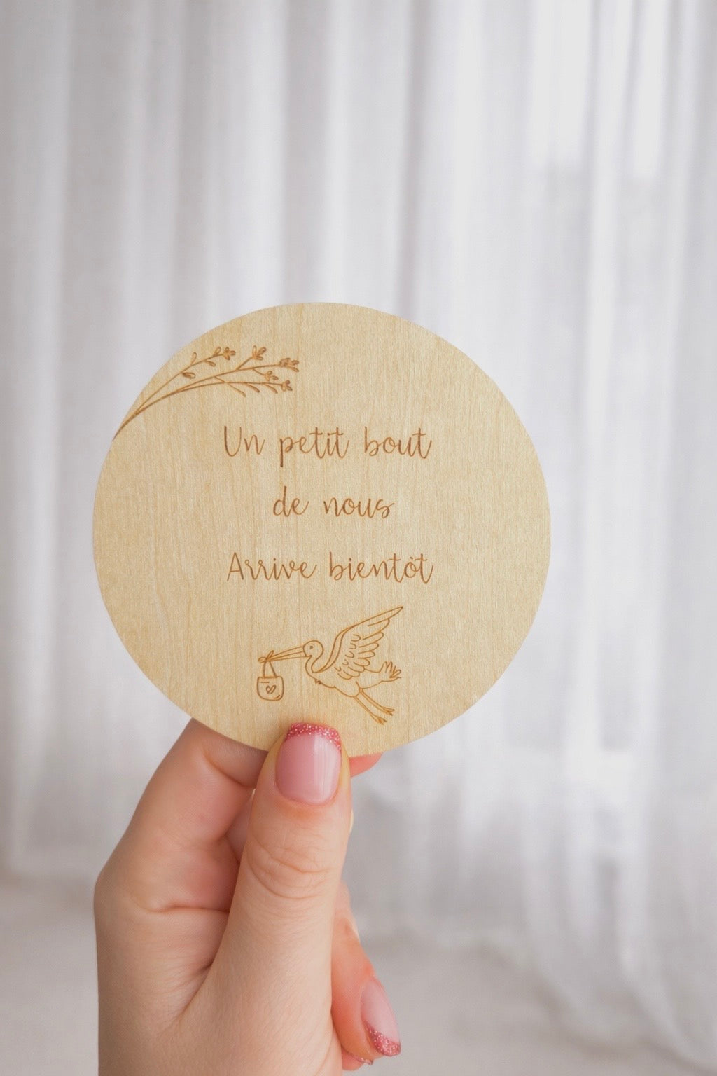 Carte en Bois  "Un petit bout de nous arrive bientôt" annonce grossesse